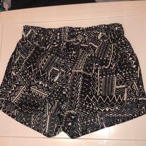 Black and white patterned flowy shorts